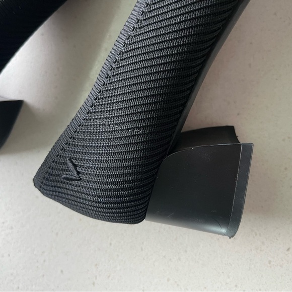 Vivaia Melody Block Heel 37.5 (runs SMALL) - Picture 3 of 7